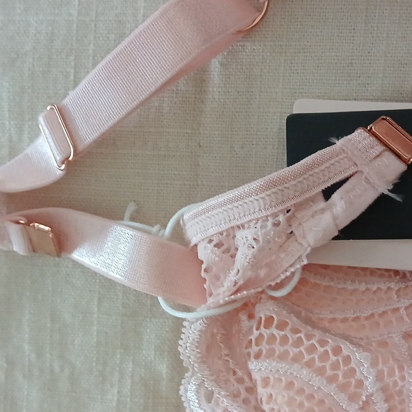 Bra - Picture 5 of 5